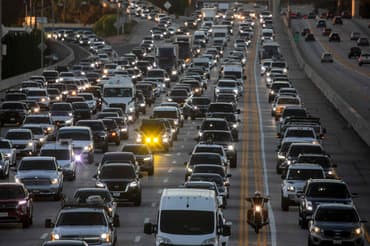 Miljøgrupper sagsøger Trump-administrationen over skrottet klimaregel