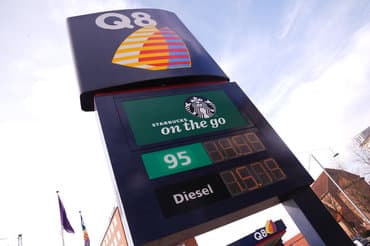 Konflikten i Mellemøsten presser benzin- og dieselpriser op