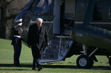 Trump vil udsætte angreb mod Irans olieanlæg i fem dage