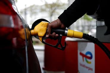 Den Internationale Valutafond advarer europæiske lande mod at sænke brændstofafgifter