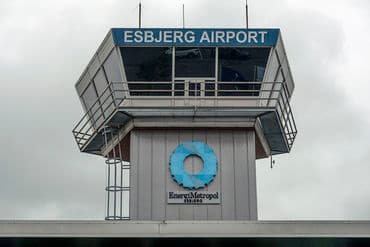 Undersøgelsen af Esbjerg Lufthavns økonomi og drift trækker ud