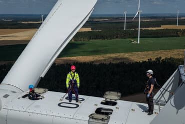 Polakker skifter arbejdsplads fra mørke miner til vindmølleparker