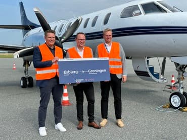 Første fly er lettet på ny flyrute mellem Esbjerg og hollandsk energiknudepunkt