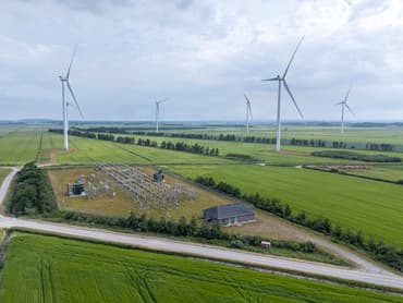 Knap hver anden dansker frygter angreb på kritisk infrastruktur