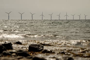 Elprisen kommer lørdag tæt på nul kroner efter dyr september