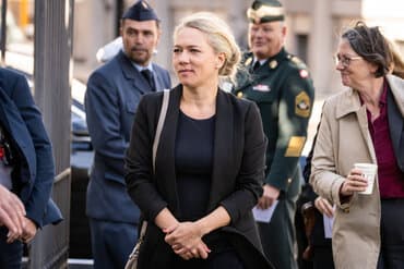 Regeringen opretter krisekontakt mellem myndigheder og erhvervsliv
