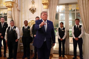 Trump suspenderer told og sanktioner mod russisk olie og gas
